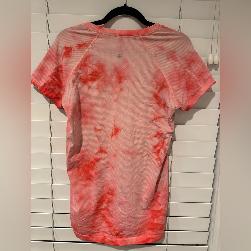 lululemon Swiftly Tech orange and Pink Tie-Dye Short Sleeve Tee - Picture 2 of 4